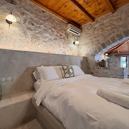 Achelatis Traditional Guest Houses Areopoli Exteriér fotografie