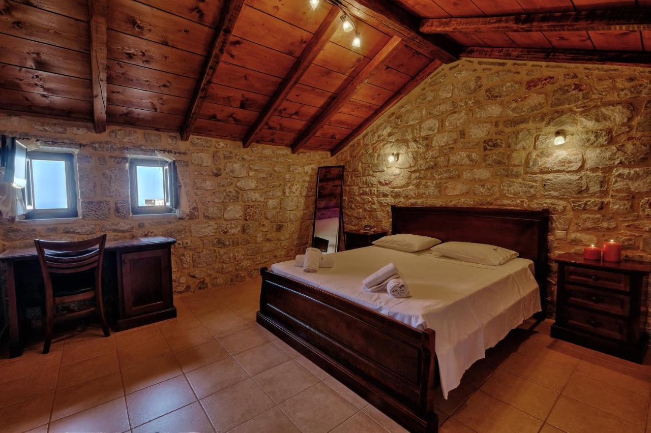 Achelatis Traditional Guest Houses Areopoli Exteriér fotografie