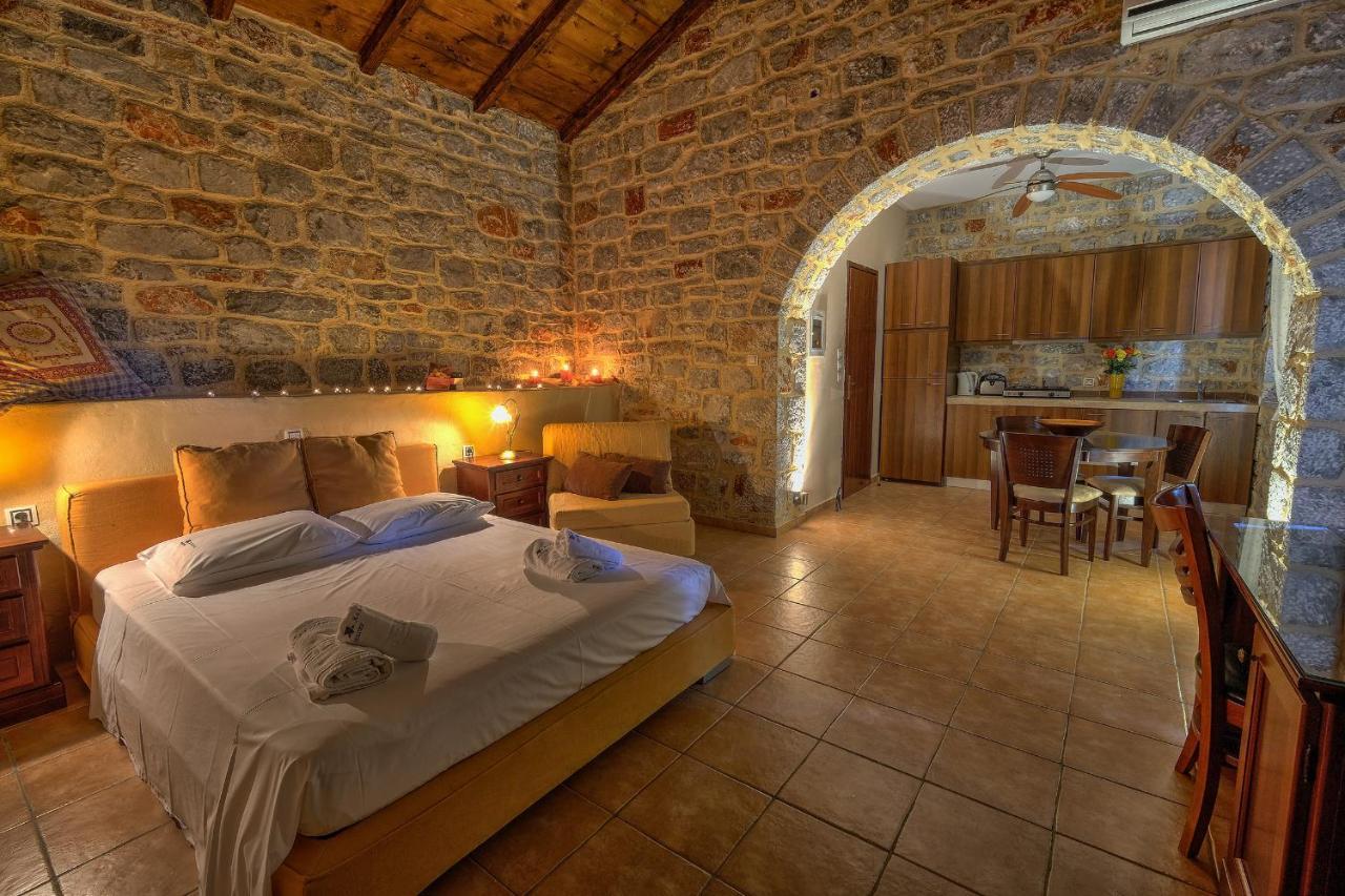 Achelatis Traditional Guest Houses Areopoli Exteriér fotografie
