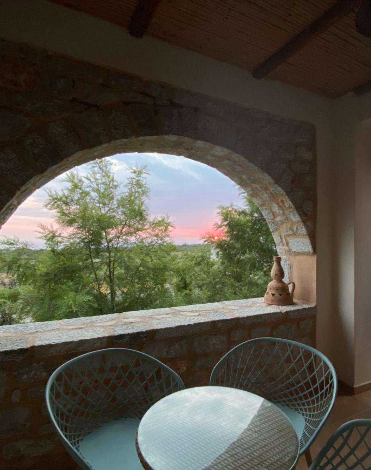 Achelatis Traditional Guest Houses Areopoli Pokoj fotografie